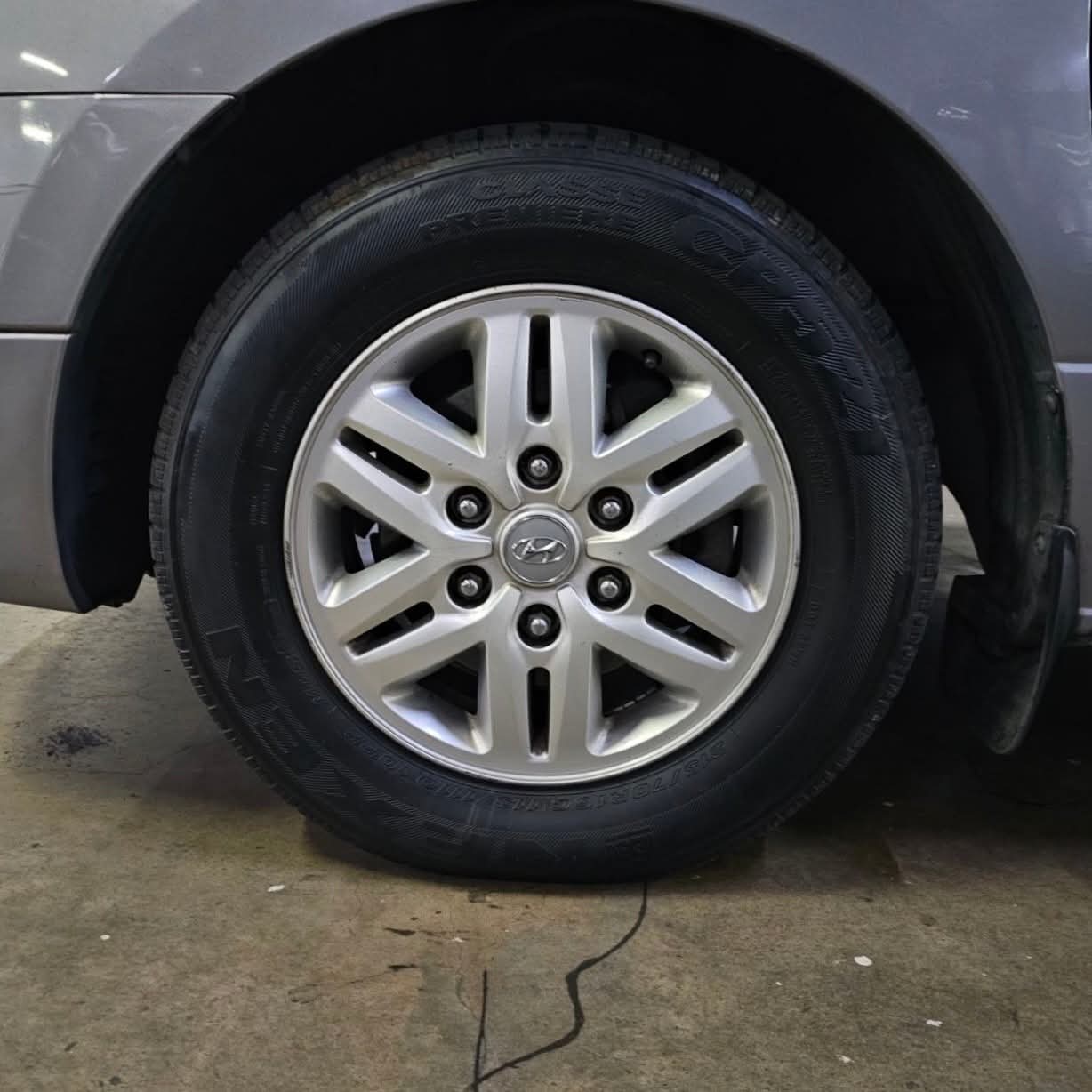 
								2016 Hyundai Grand Starex 2.5L DSL AT full									