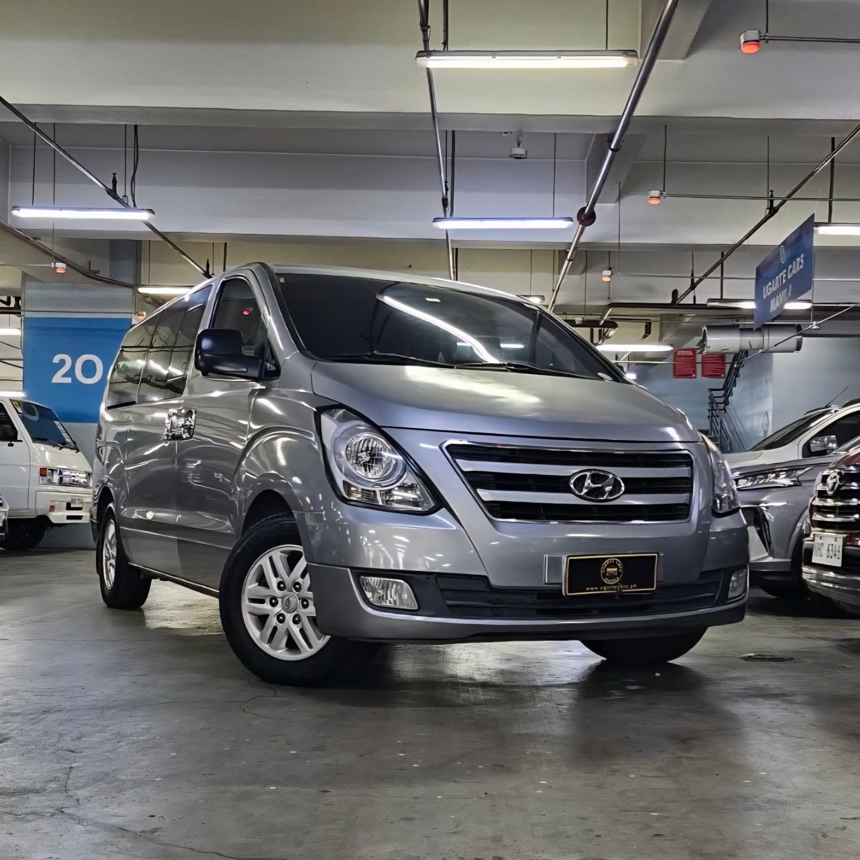 
								2016 Hyundai Grand Starex 2.5L DSL AT full									