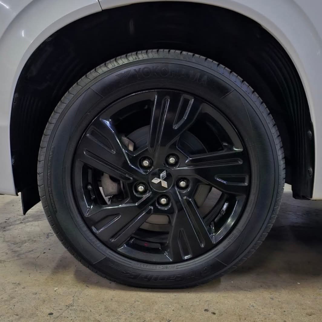 2022 Mitsubishi Xpander GLS 1.5L Black Series AT