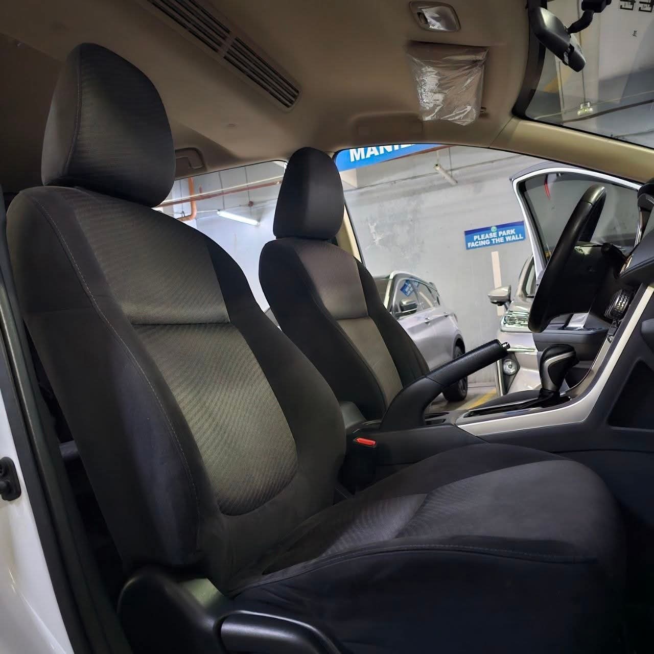
								2022 Mitsubishi Xpander GLS 1.5L Black Series AT full									