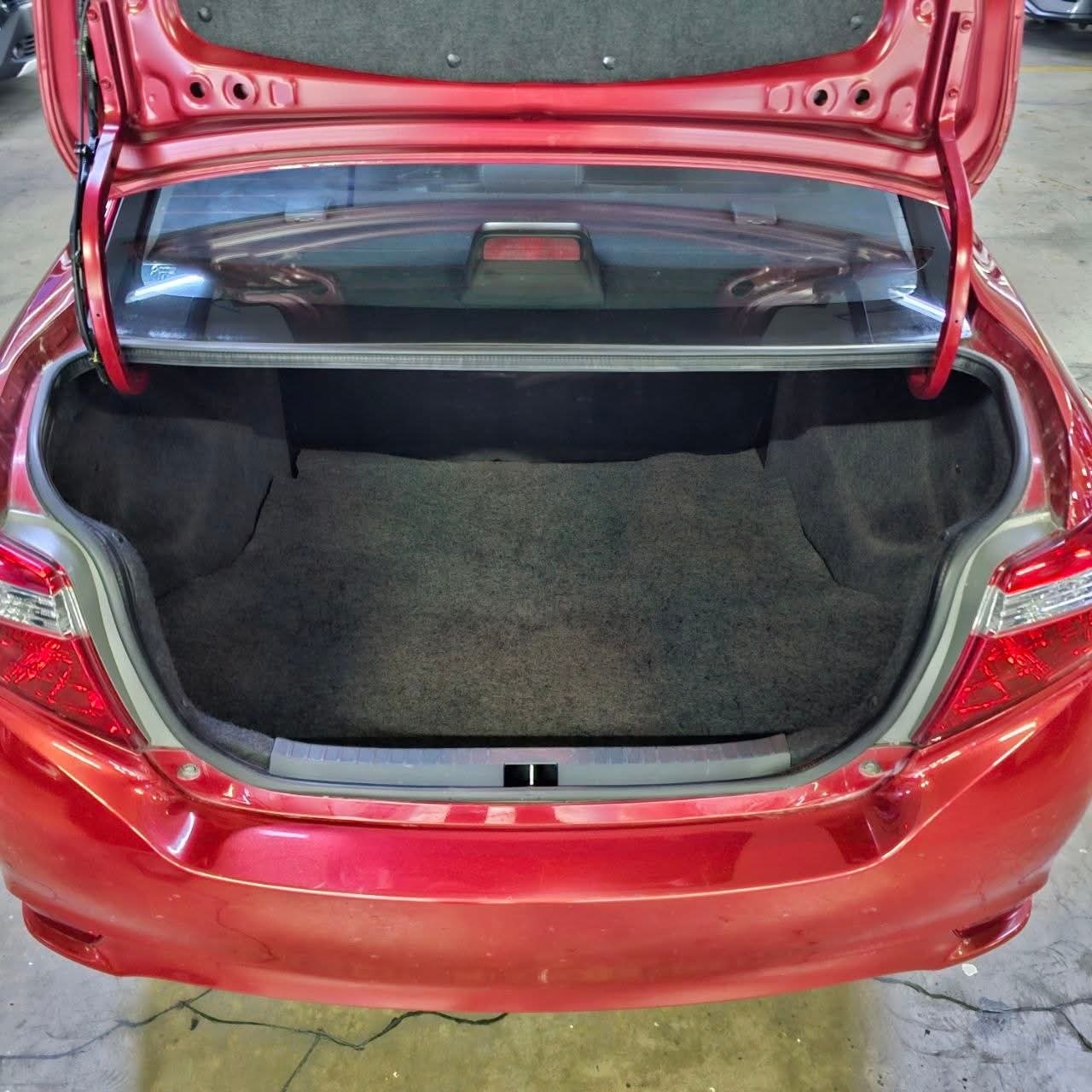 
								2018 Toyota Vios 1.3L J MT full									