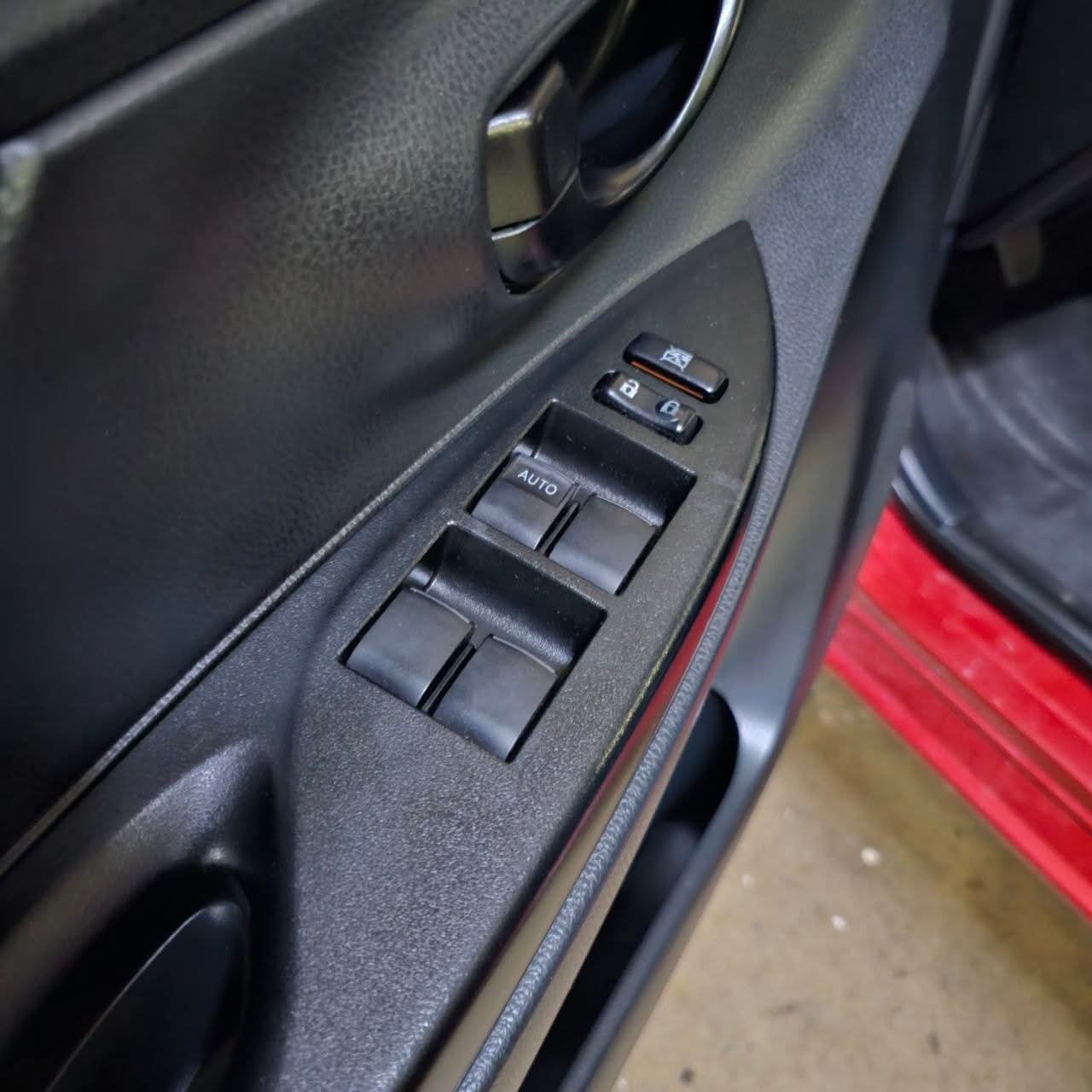 
								2018 Toyota Vios 1.3L J MT full									