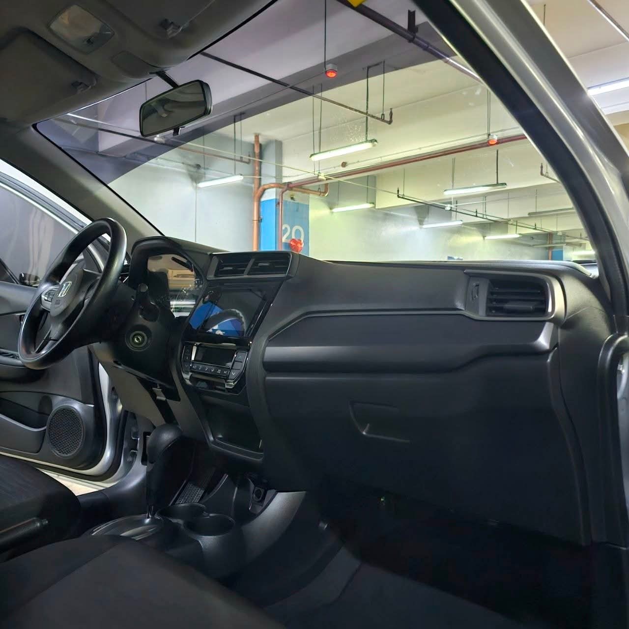 
								2022 Honda BRV 1.5L S CVT AT full									