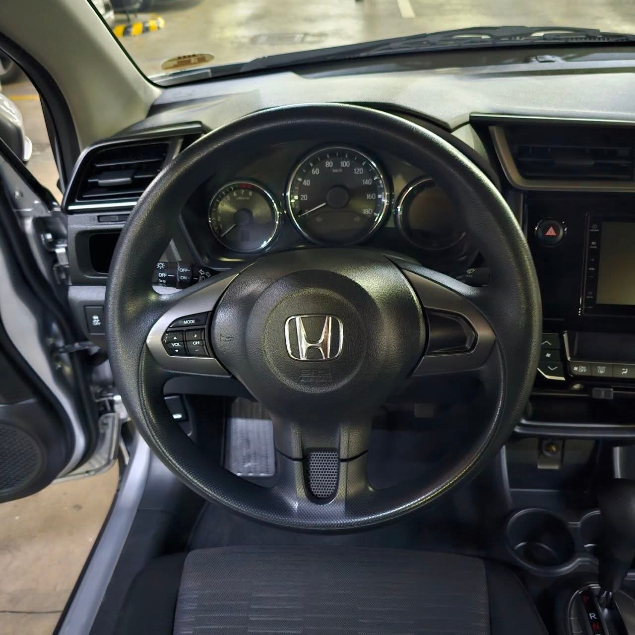 
								2022 Honda BRV 1.5L S CVT AT full									