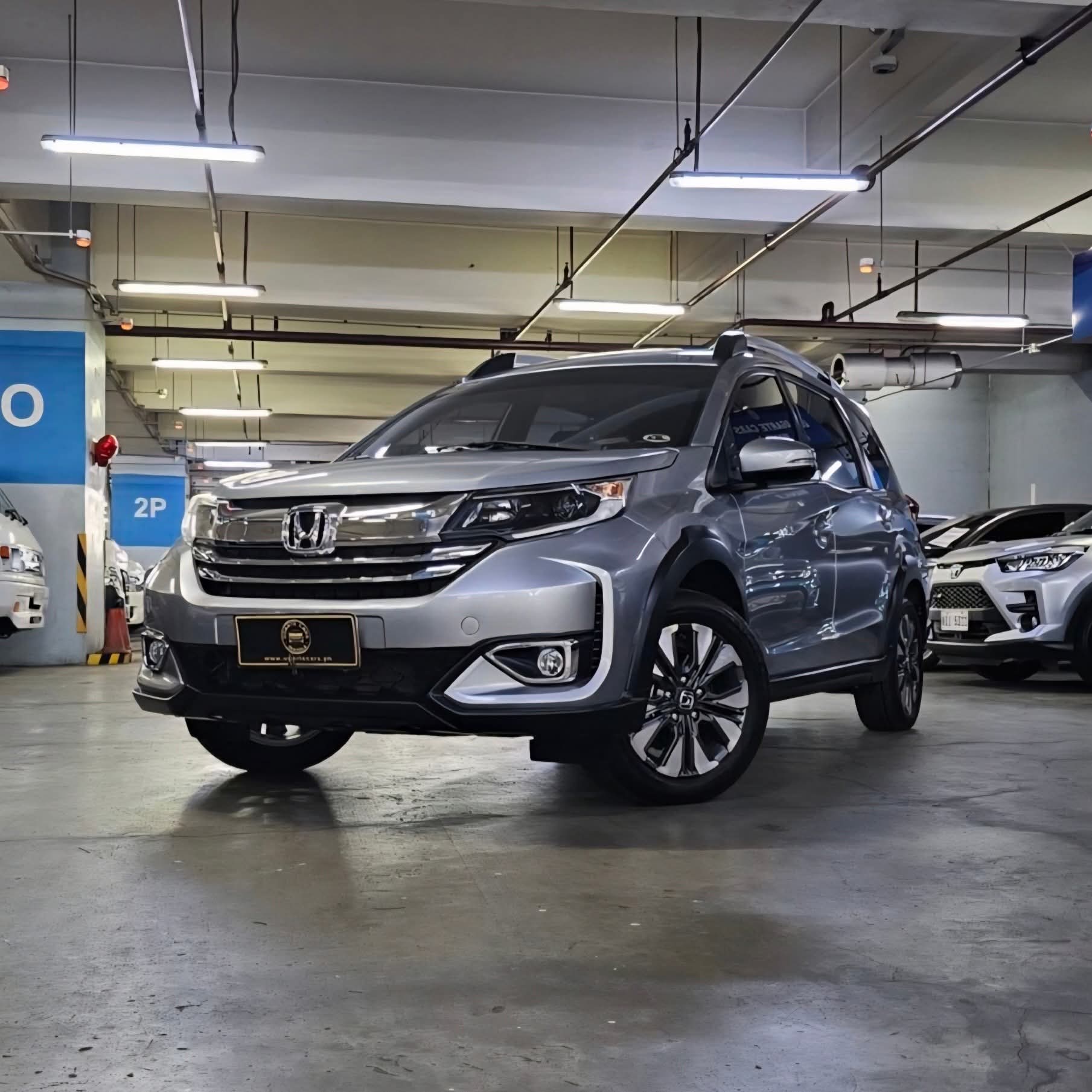 
								2022 Honda BRV 1.5L S CVT AT full									