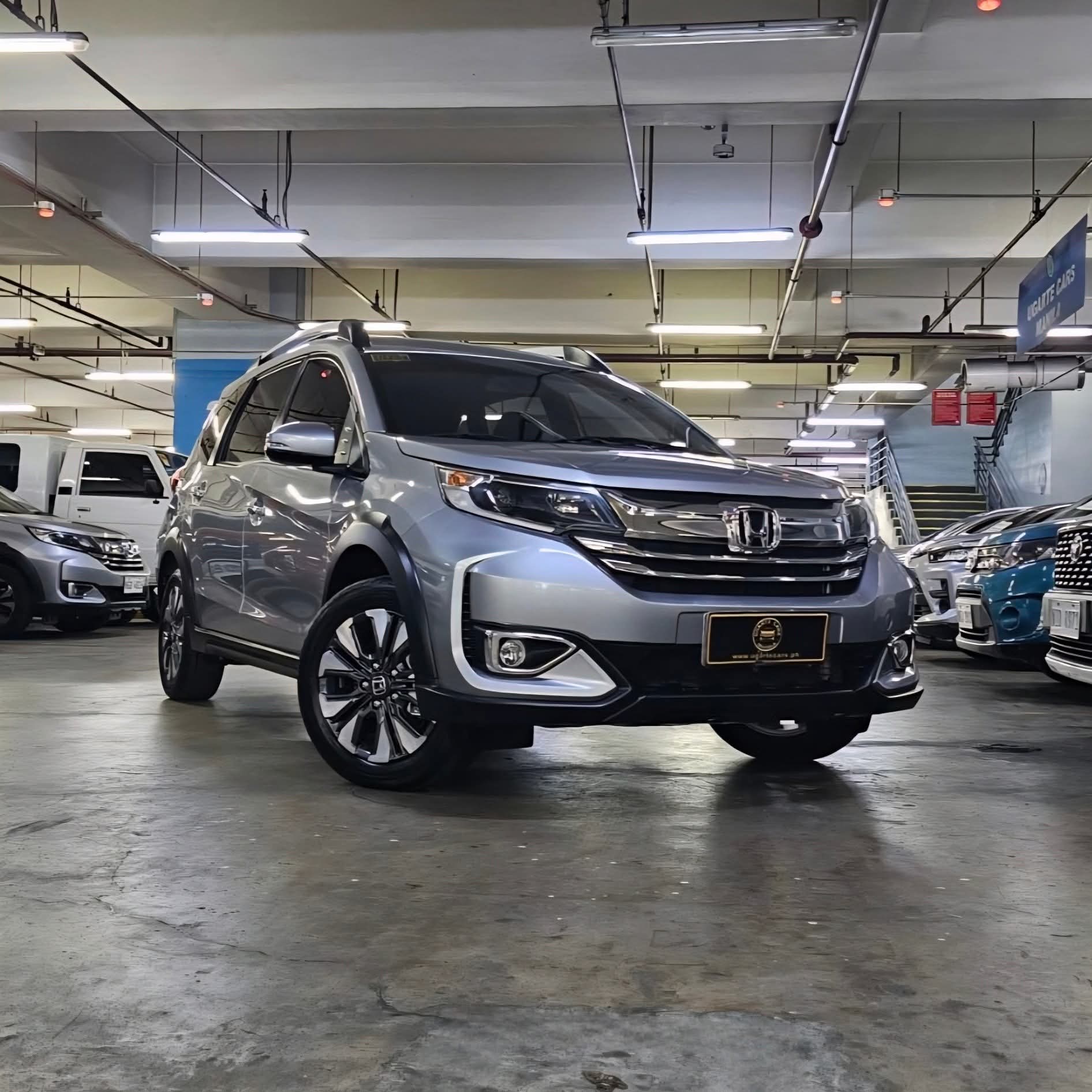 
								2022 Honda BRV 1.5L S CVT AT full									