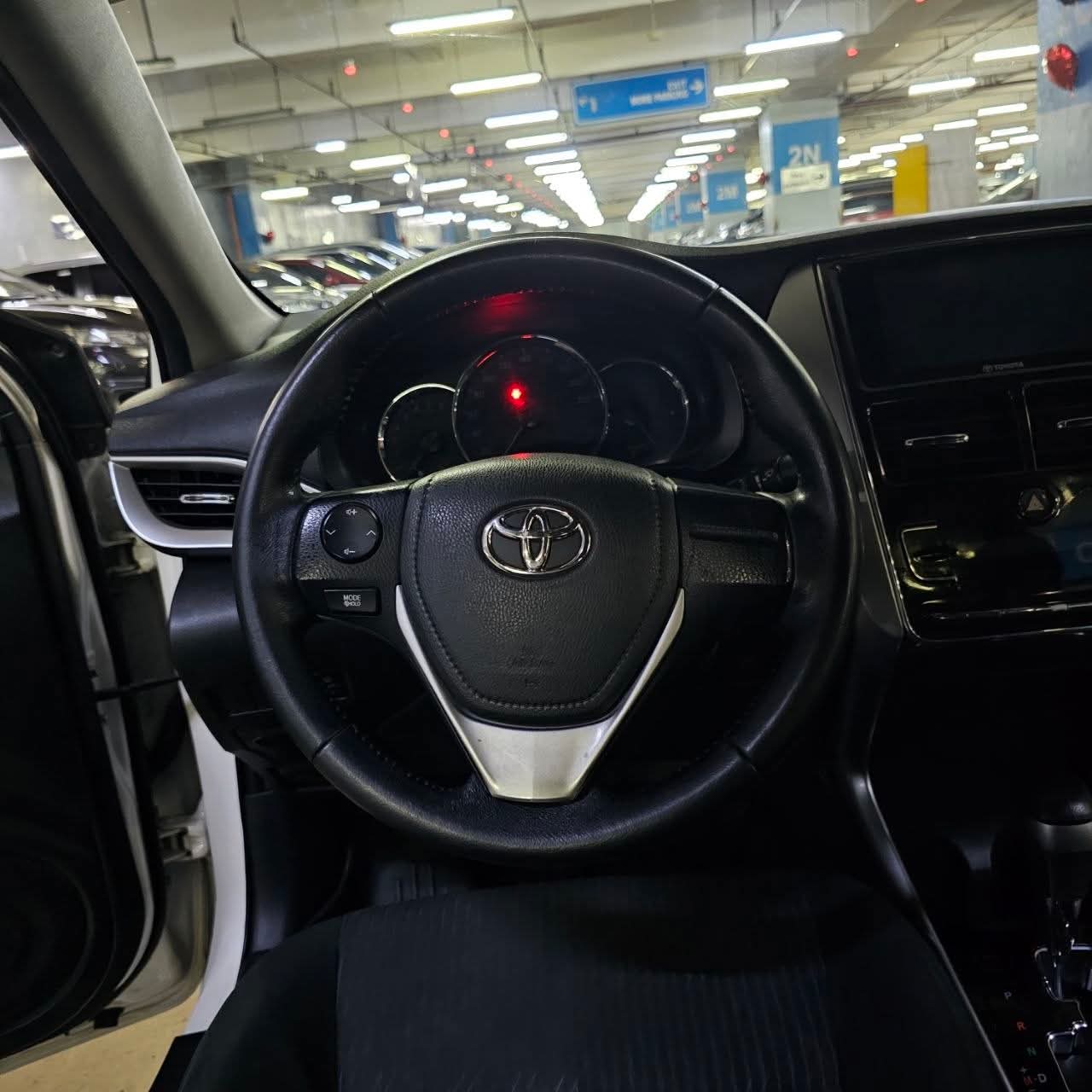 
								2021 Toyota Vios 1.5L G CVT AT full									