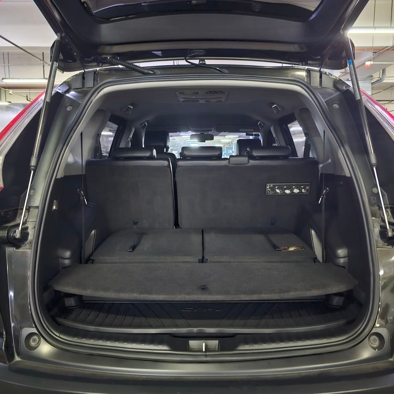 
								2018 Honda CRV 1.6L V DSL AT full									