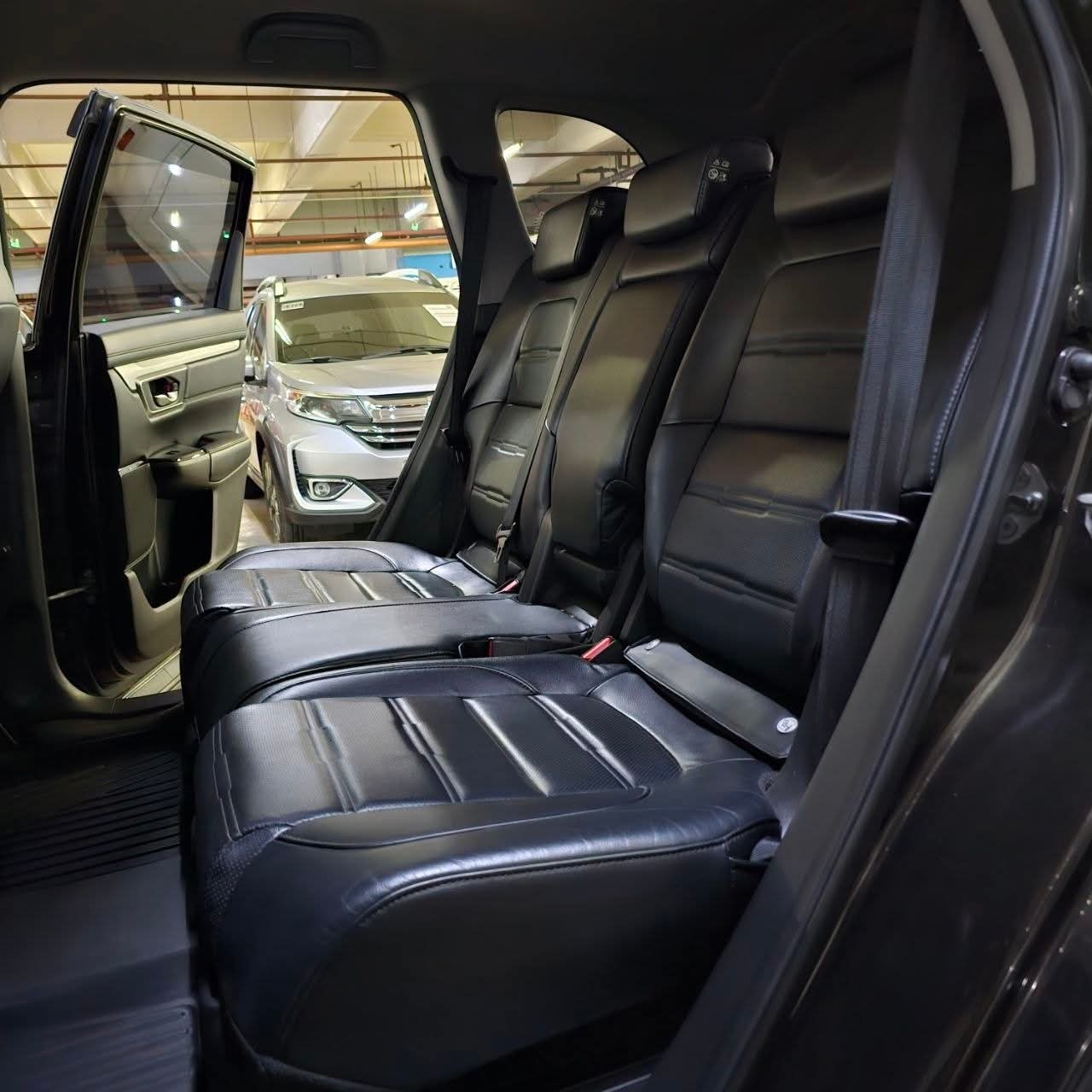 
								2018 Honda CRV 1.6L V DSL AT full									