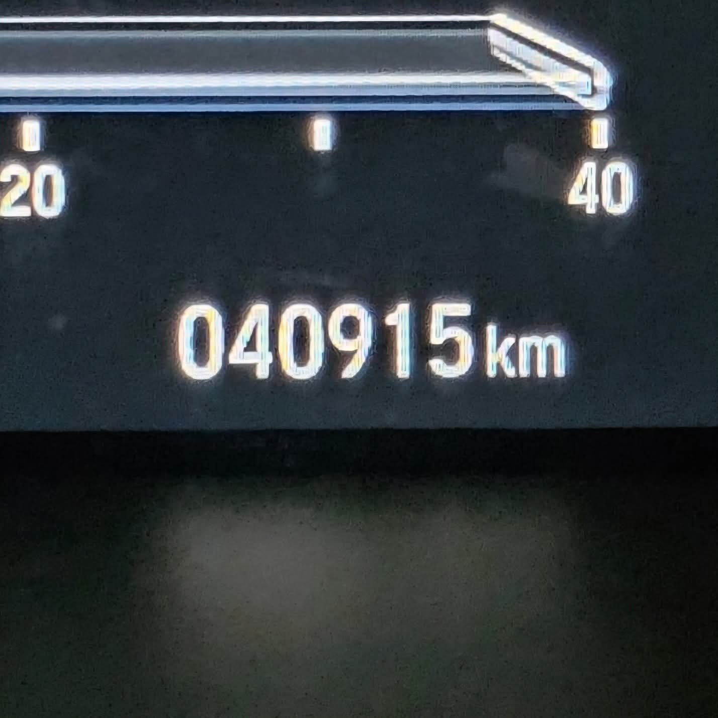 
								2018 Honda CRV 1.6L V DSL AT full									