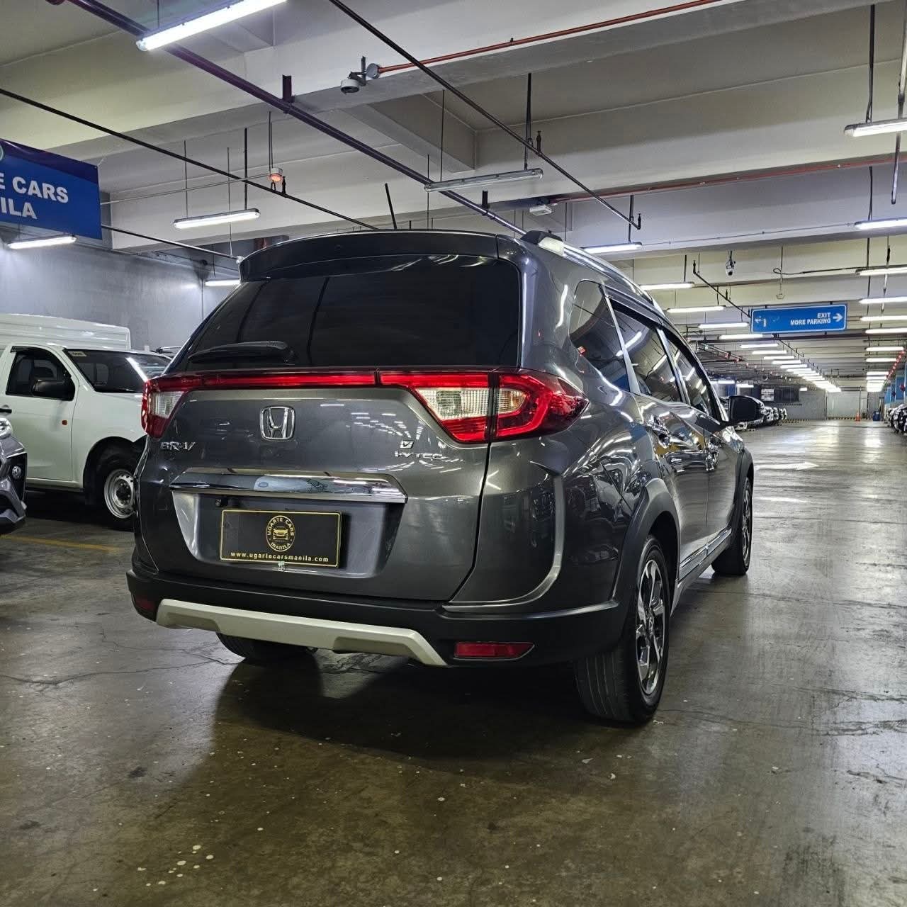 
								2019 Honda BRV V 1.5L CVT AT full									