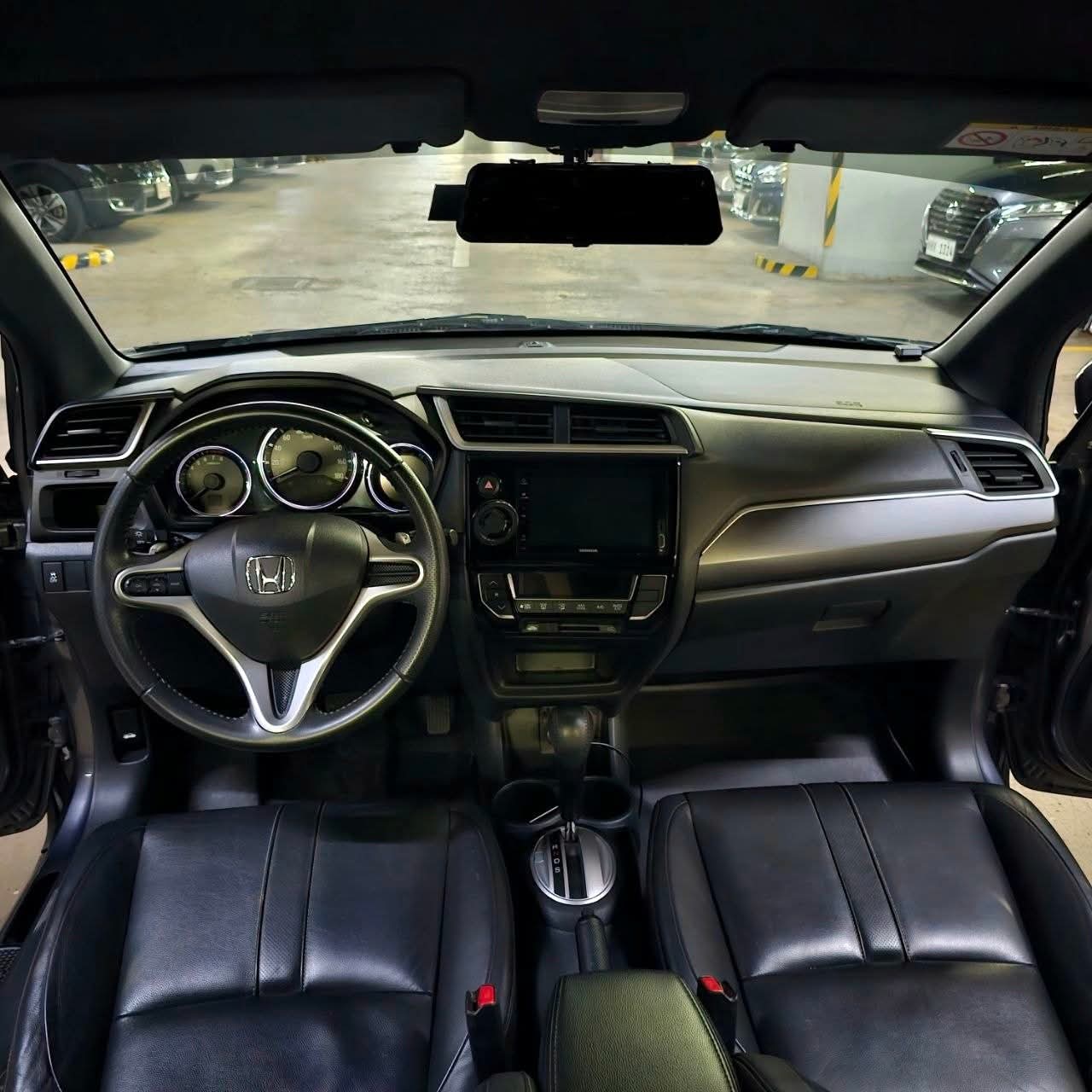 
								2019 Honda BRV V 1.5L CVT AT full									