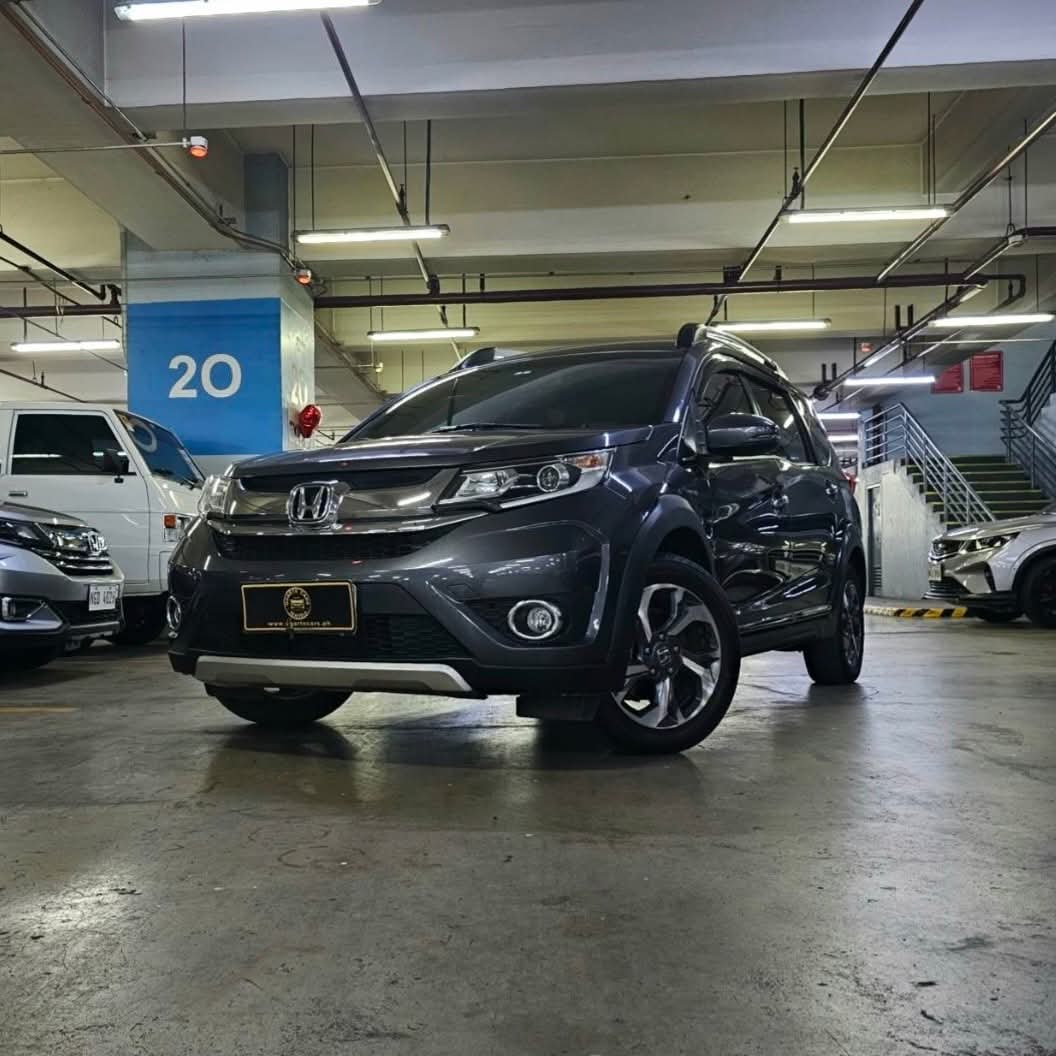 
								2019 Honda BRV V 1.5L CVT AT full									