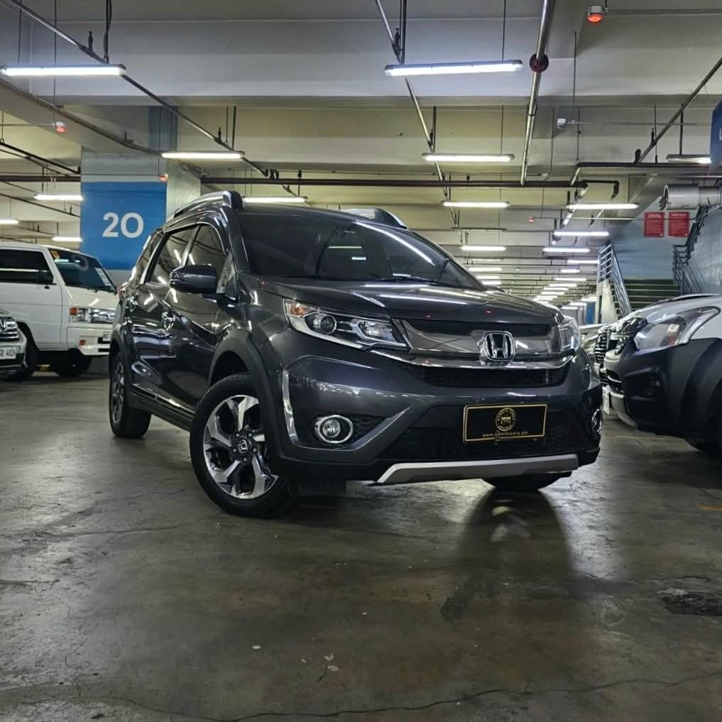 
								2019 Honda BRV V 1.5L CVT AT full									