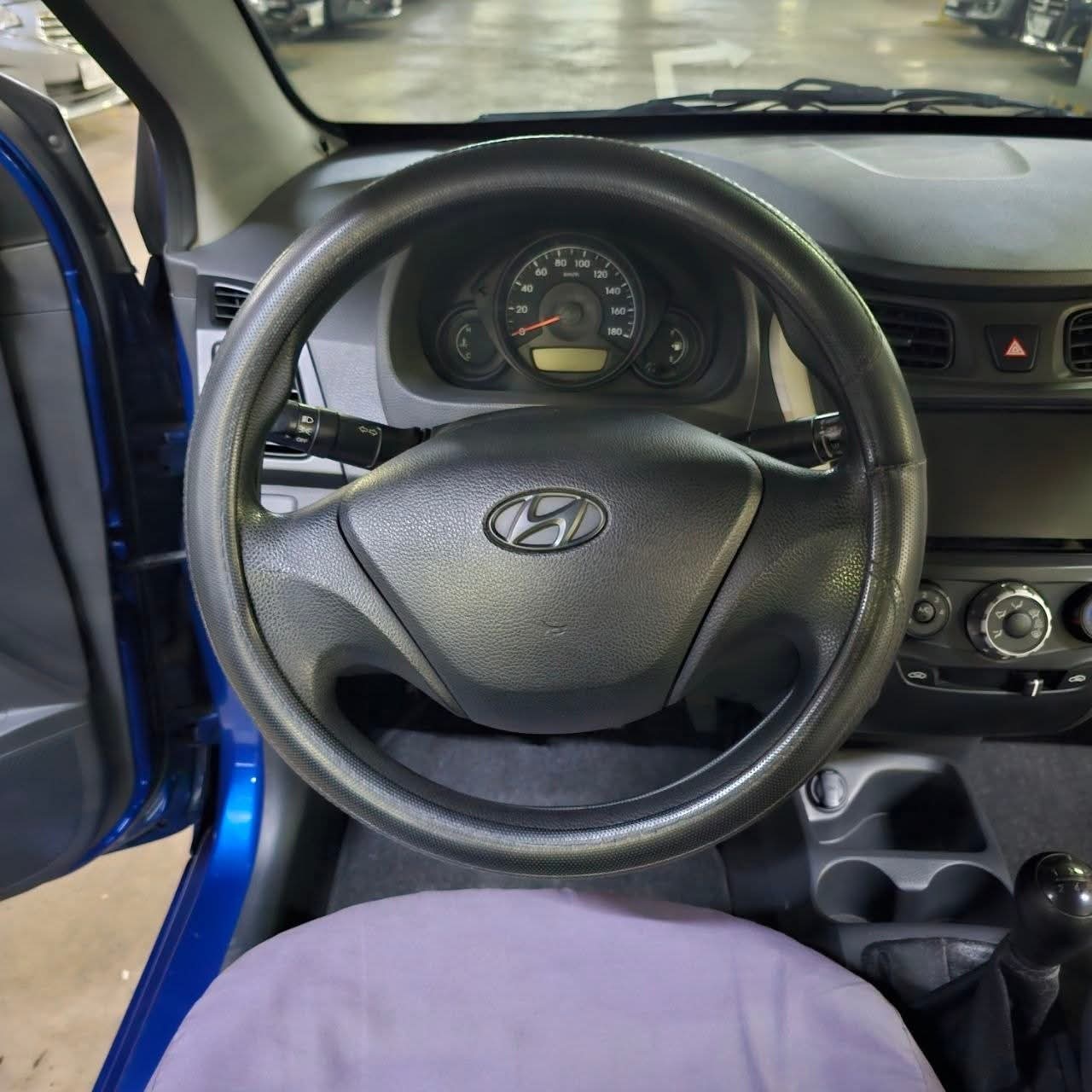 
								2017 Hyundai Eon 0.8L GLX MT full									