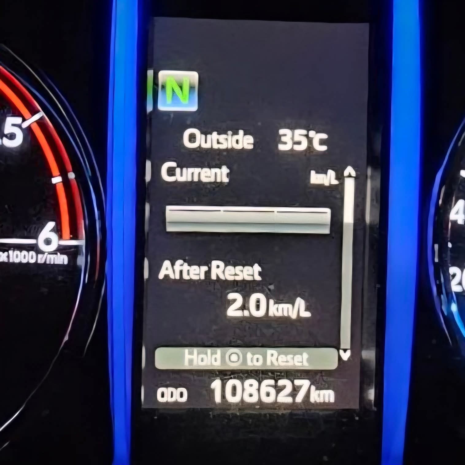 
								2019 Toyota Fortuner G 2.4l 4X2 DSL AT full									