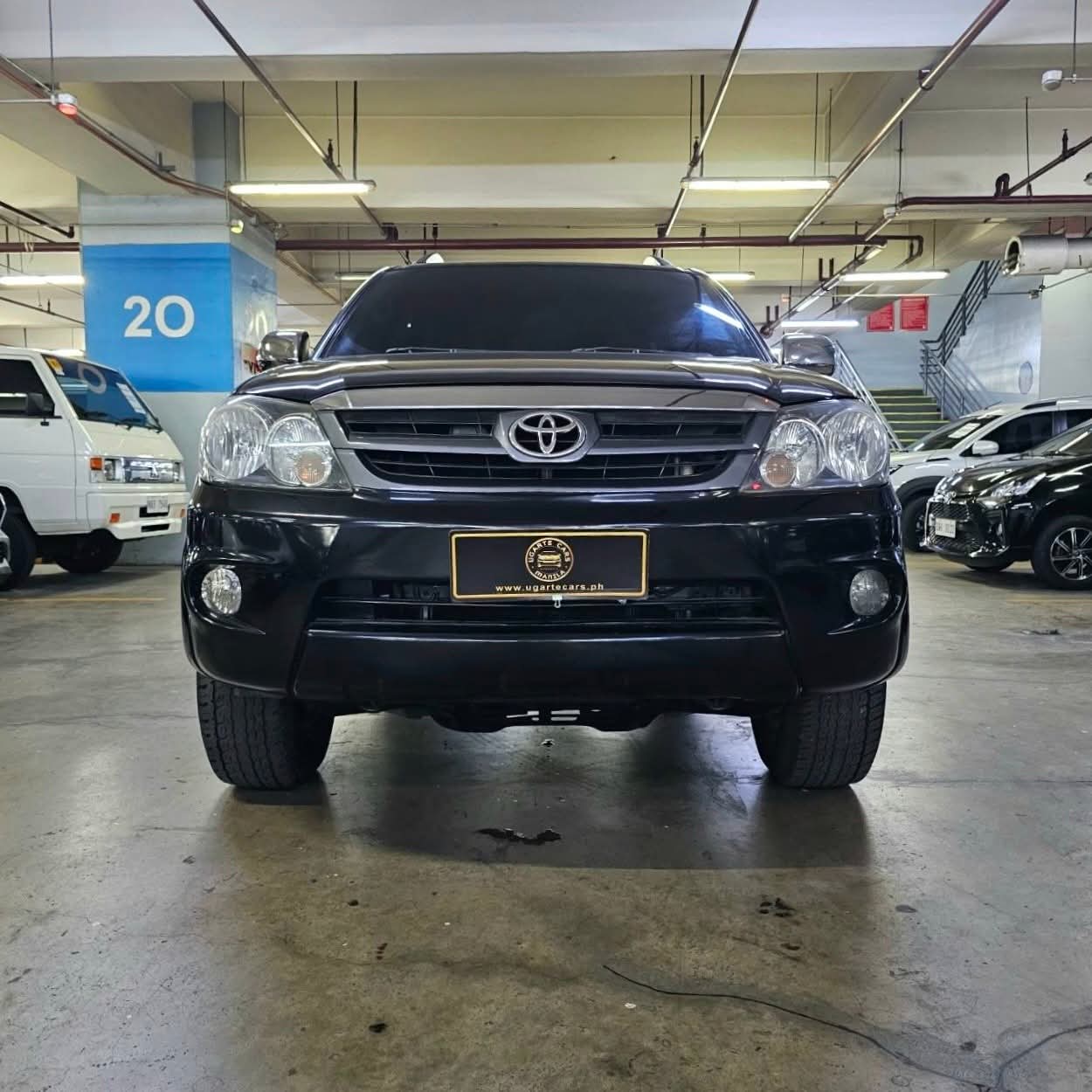 2006 Toyota Fortuner G 2.5L DSL 4X2 DSL AT