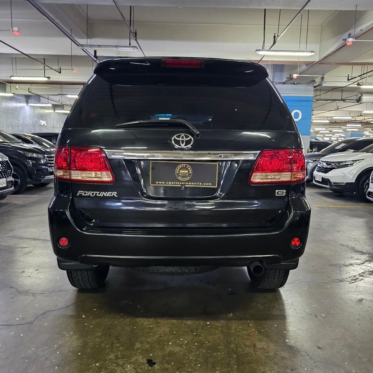 
								2006 Toyota Fortuner G 2.5L DSL 4X2 DSL AT full									