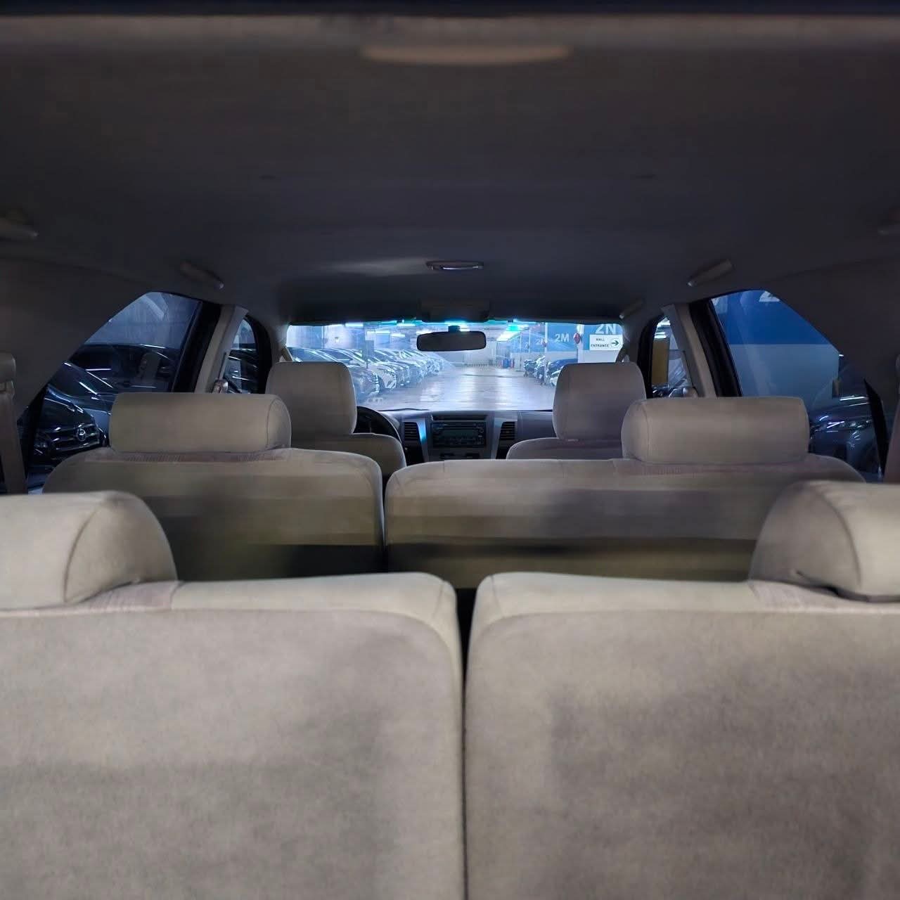 
								2006 Toyota Fortuner G 2.5L DSL 4X2 DSL AT full									