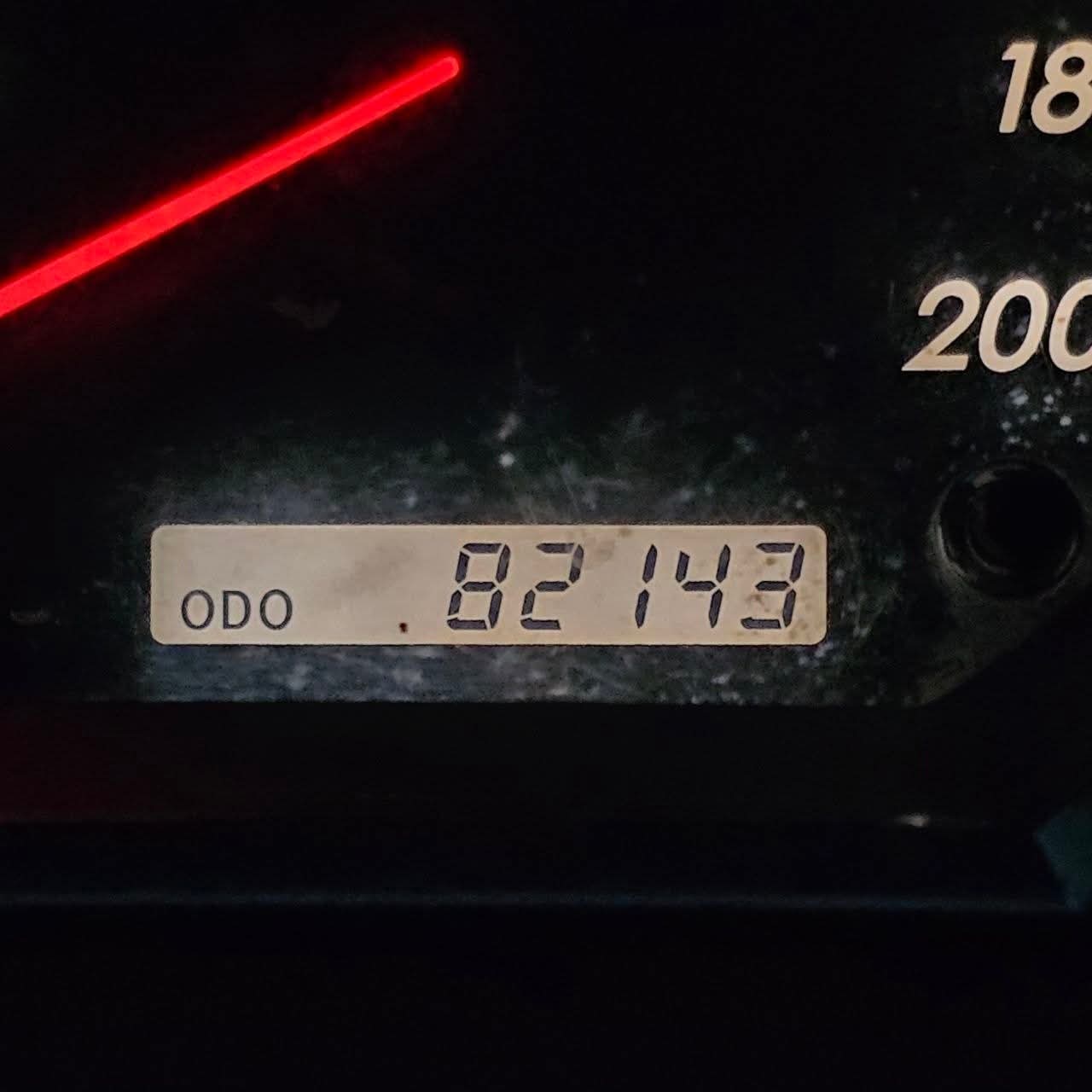 
								2006 Toyota Fortuner G 2.5L DSL 4X2 DSL AT full									