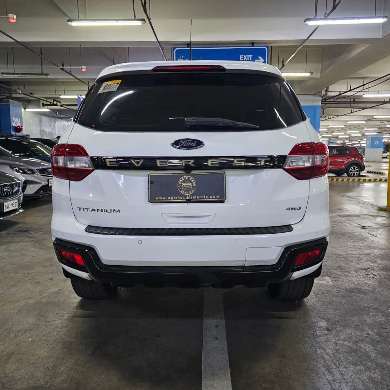 
								2016 Ford everest Titanium 4X4 3.2L DSL AT full									