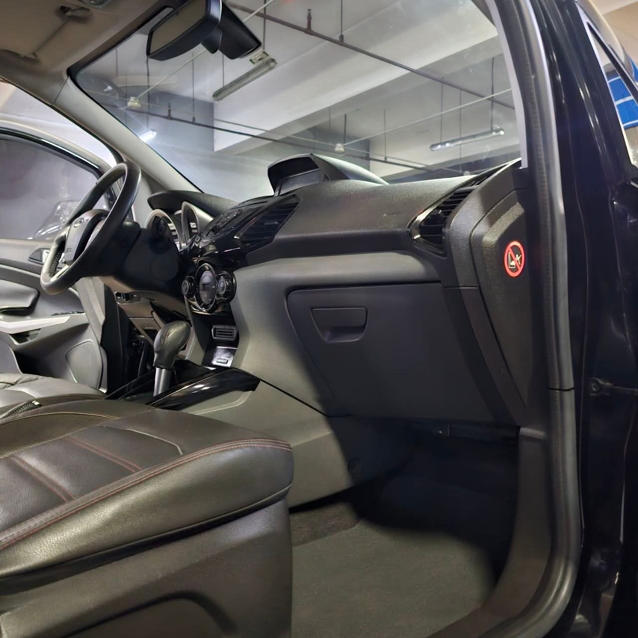 
								2016 Ford Ecosport Titanium 1.5L Gas AT full									