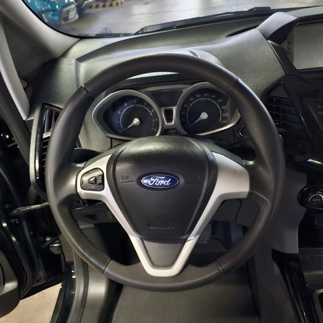 
								2016 Ford Ecosport Titanium 1.5L Gas AT full									