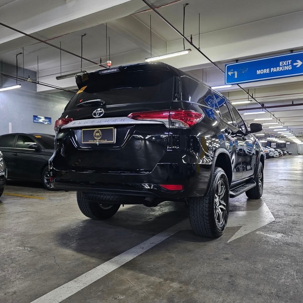 
								2021 Toyota Fortuner 2.4L 4X2 G DSL AT full									