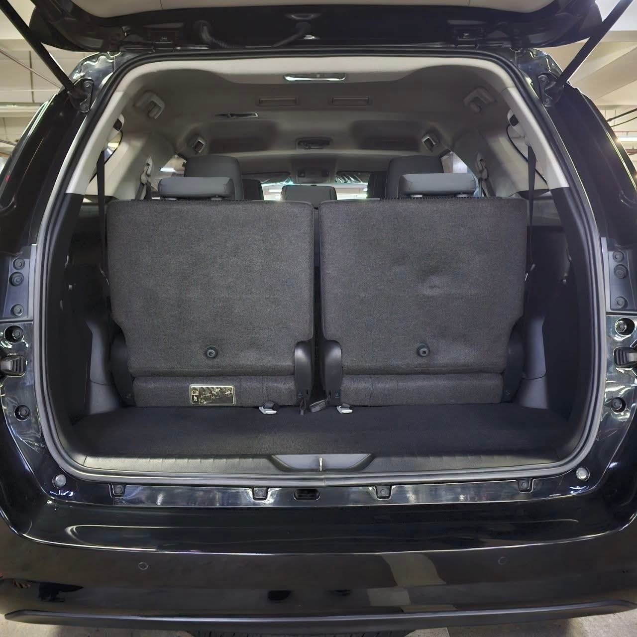 
								2021 Toyota Fortuner 2.4L 4X2 G DSL AT full									