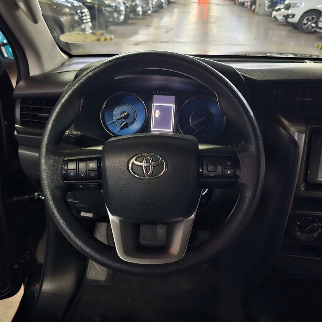 
								2021 Toyota Fortuner 2.4L 4X2 G DSL AT full									