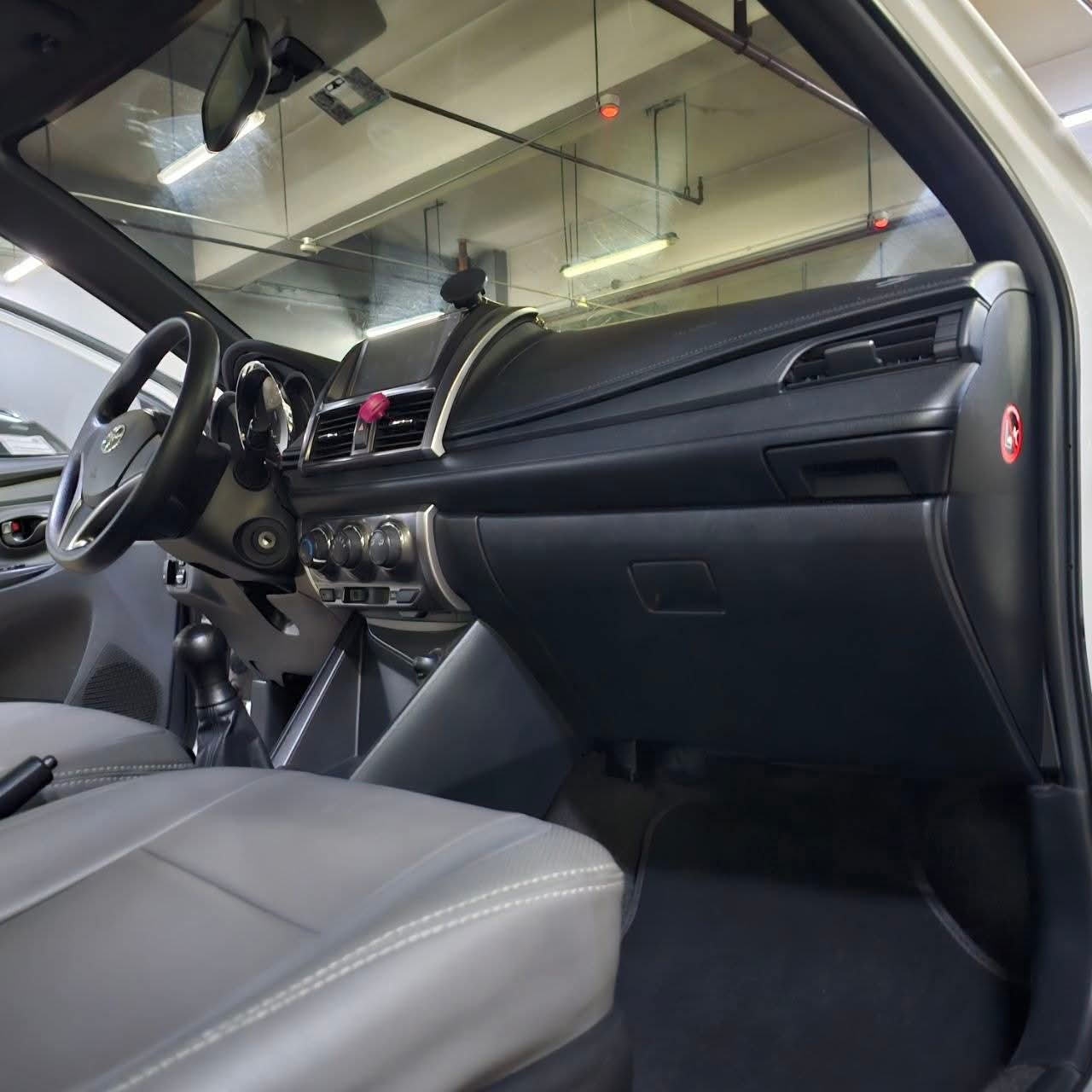 
								2017 Toyota Yaris 1.3L E MT full									