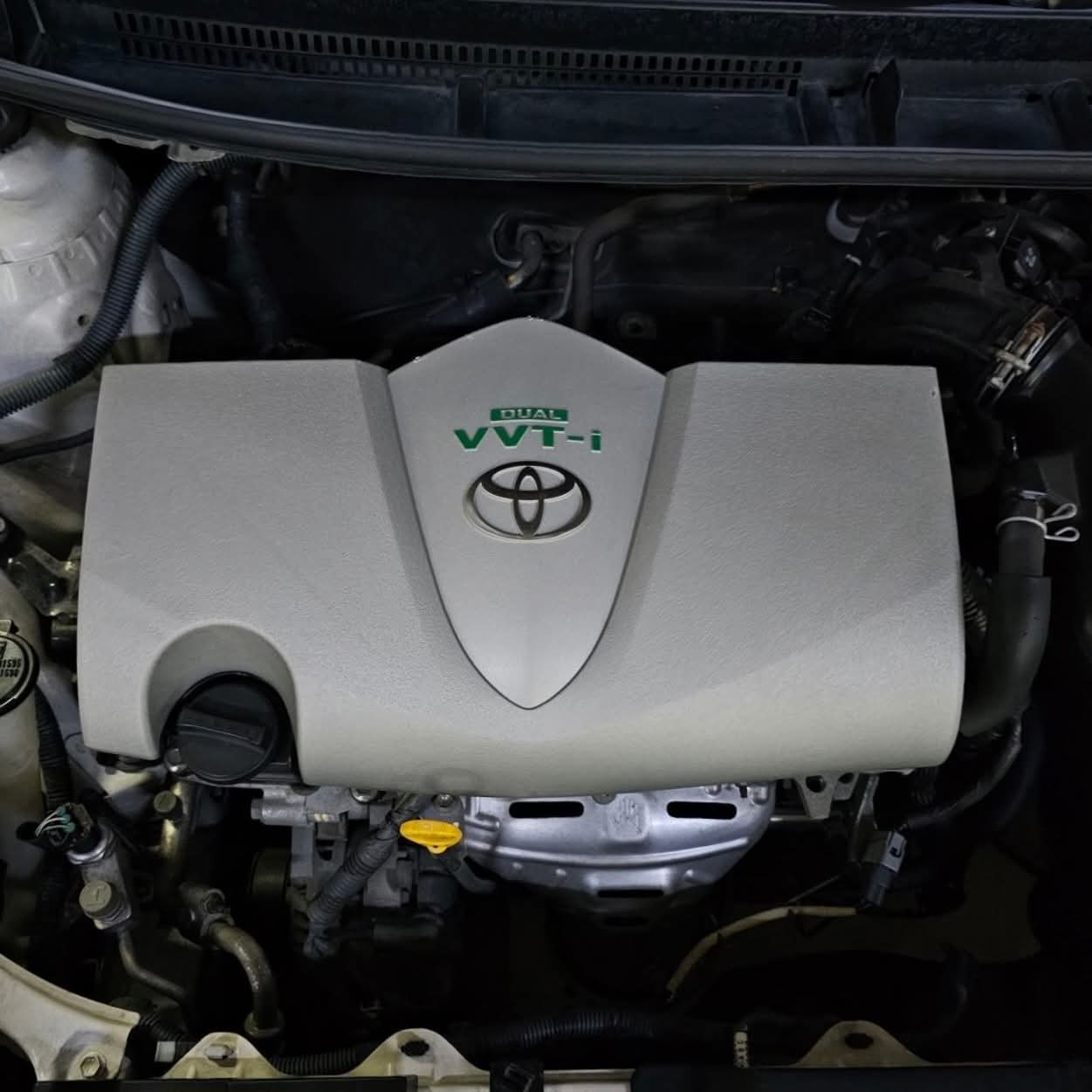 
								2017 Toyota Yaris 1.3L E MT full									