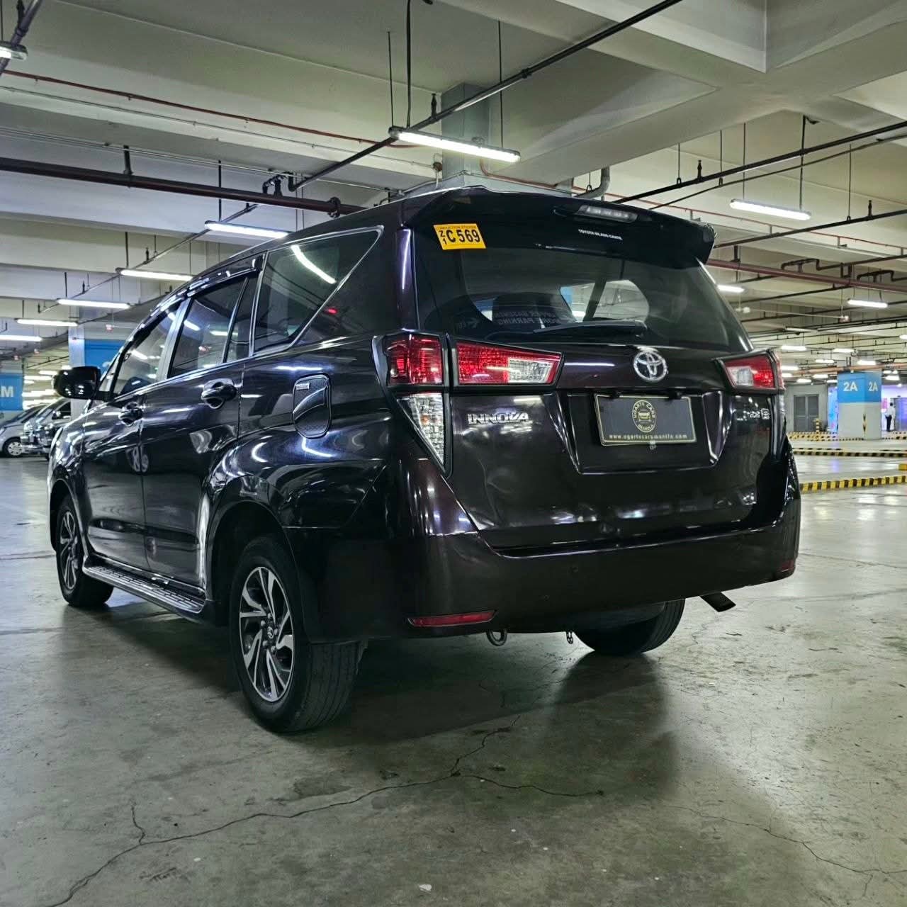 
								2023 Toyota Innova E 2.8L 4X2 DSL AT full									