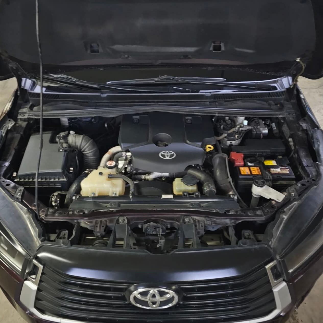 
								2023 Toyota Innova E 2.8L 4X2 DSL AT full									
