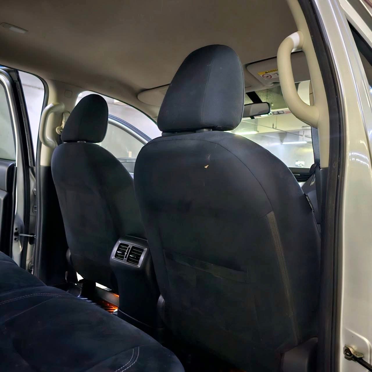 
								2020 Nissan Terra VE 2.5L 4X2 DSL AT full									