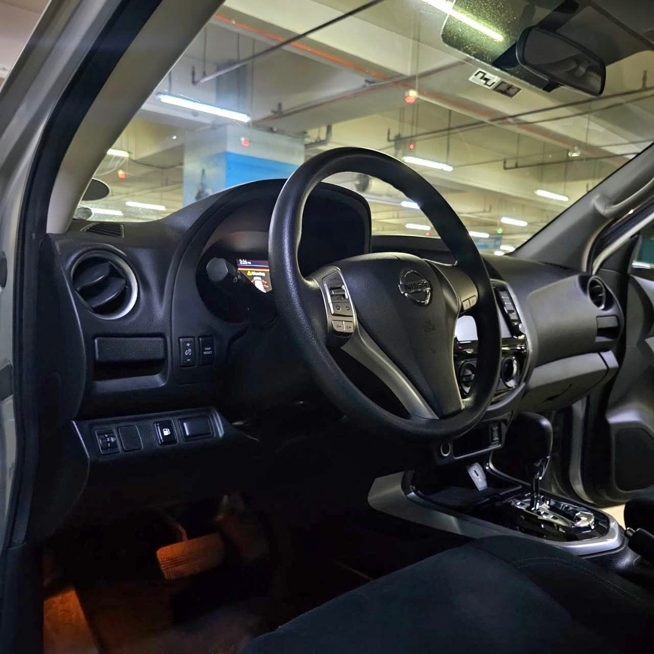 
								2020 Nissan Terra VE 2.5L 4X2 DSL AT full									