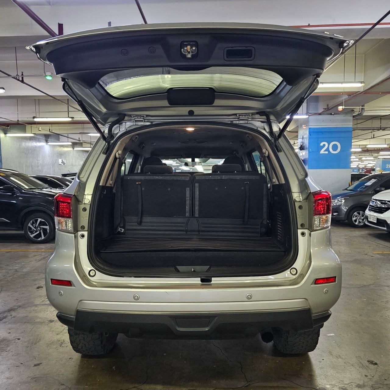 
								2020 Nissan Terra VE 2.5L 4X2 DSL AT full									