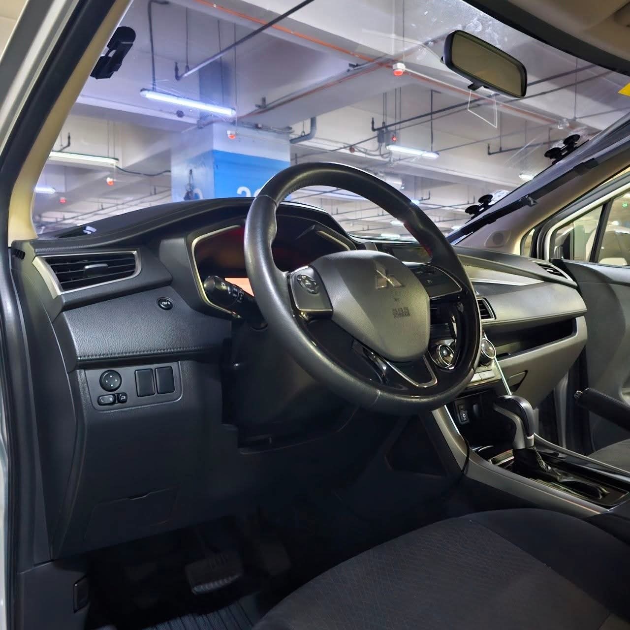 
								2019 Mitsubishi Xpander GLS 1.5L AT full									