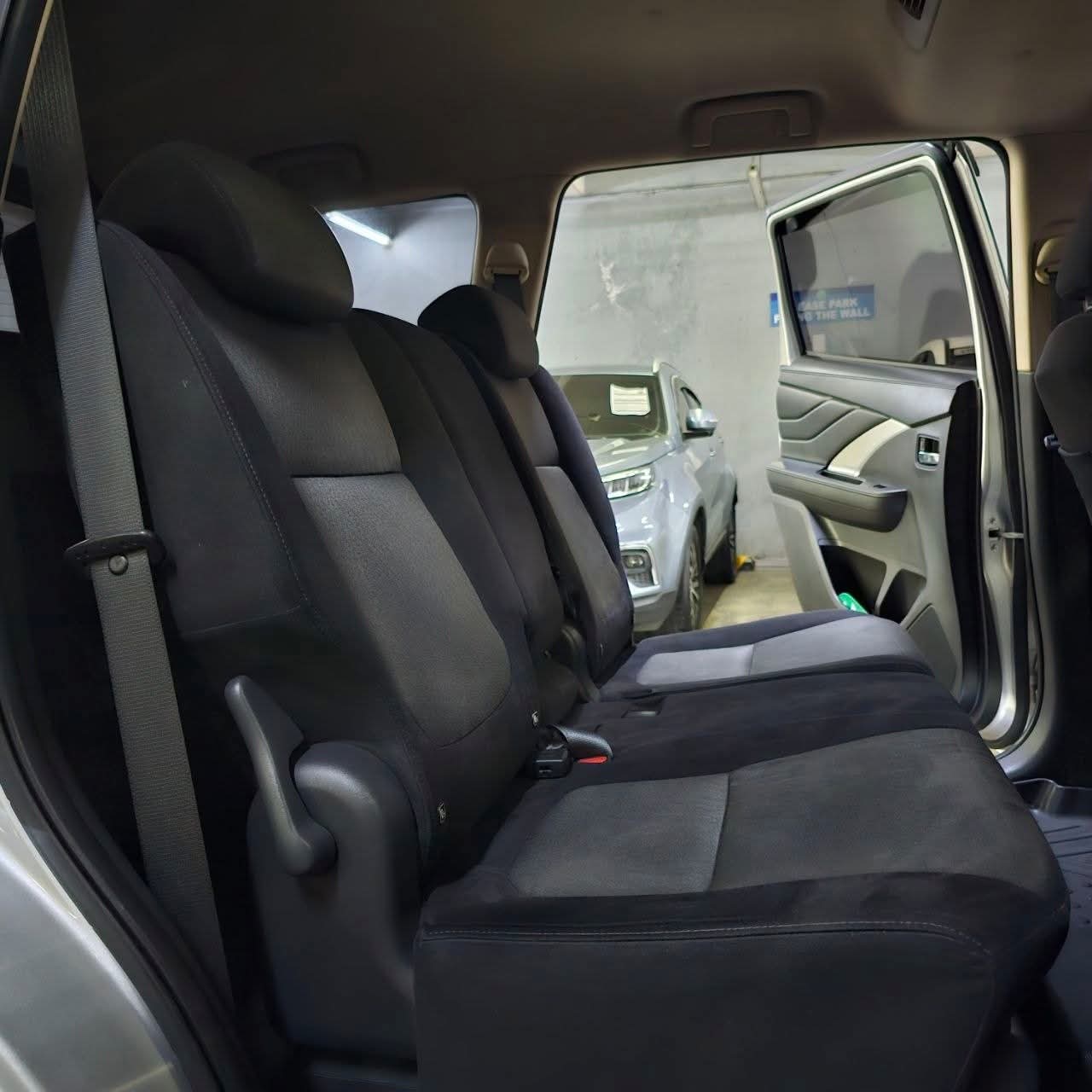 
								2019 Mitsubishi Xpander GLS 1.5L AT full									