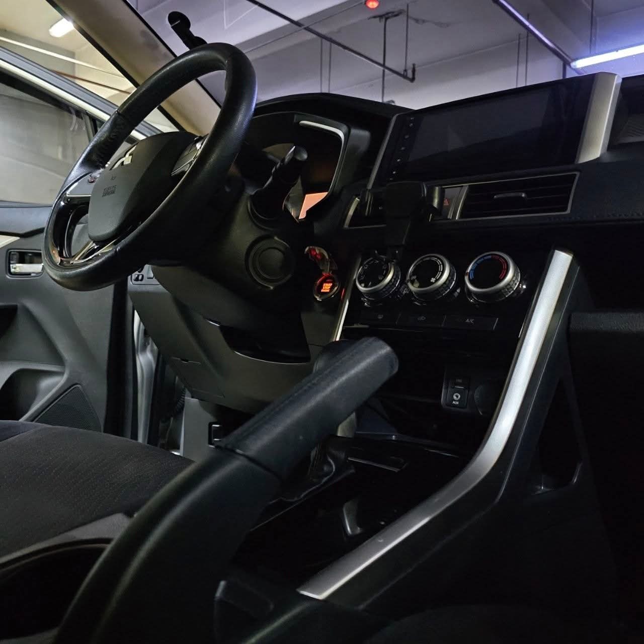 
								2019 Mitsubishi Xpander GLS 1.5L AT full									