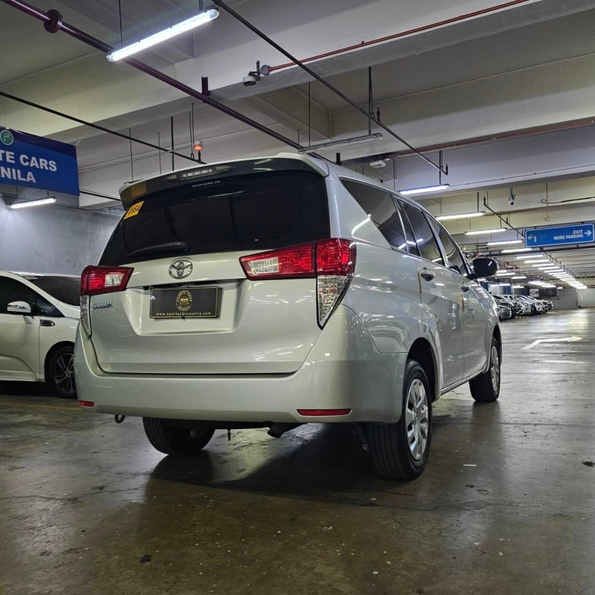 
								2025 Toyota Innova XE 2.8L DSL AT full									