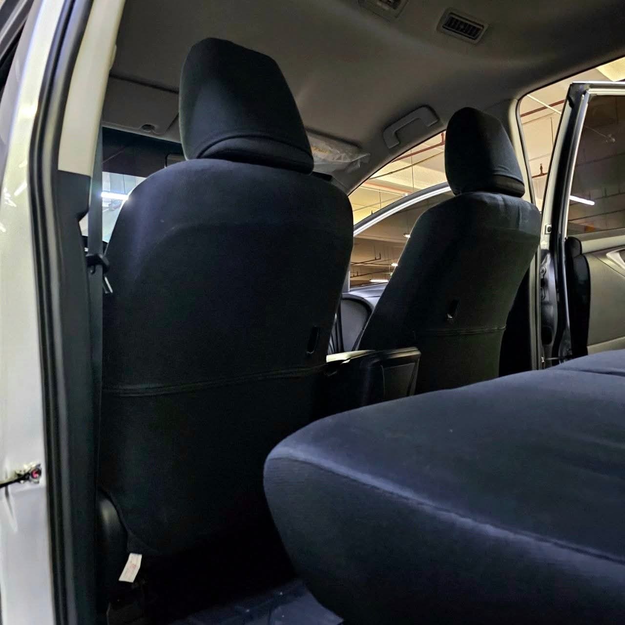
								2025 Toyota Innova XE 2.8L DSL AT full									