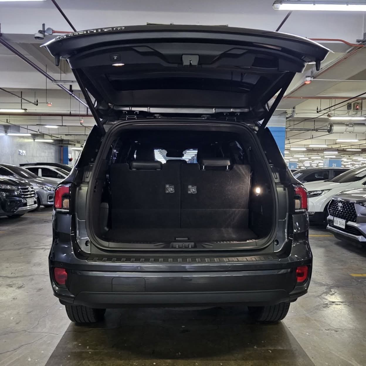 
								2024 Ford Everest 2.0L Titanium Plus 4X4 DSL AT full									