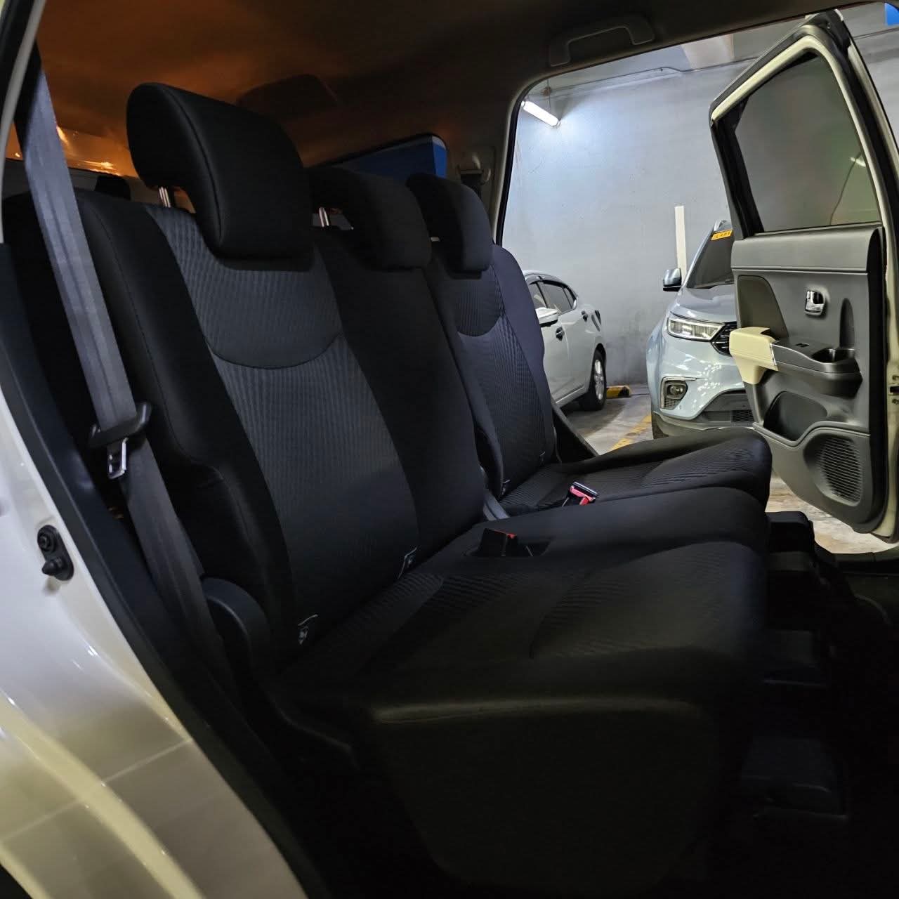 
								2019 Toyota Rush 1.5L E AT full									