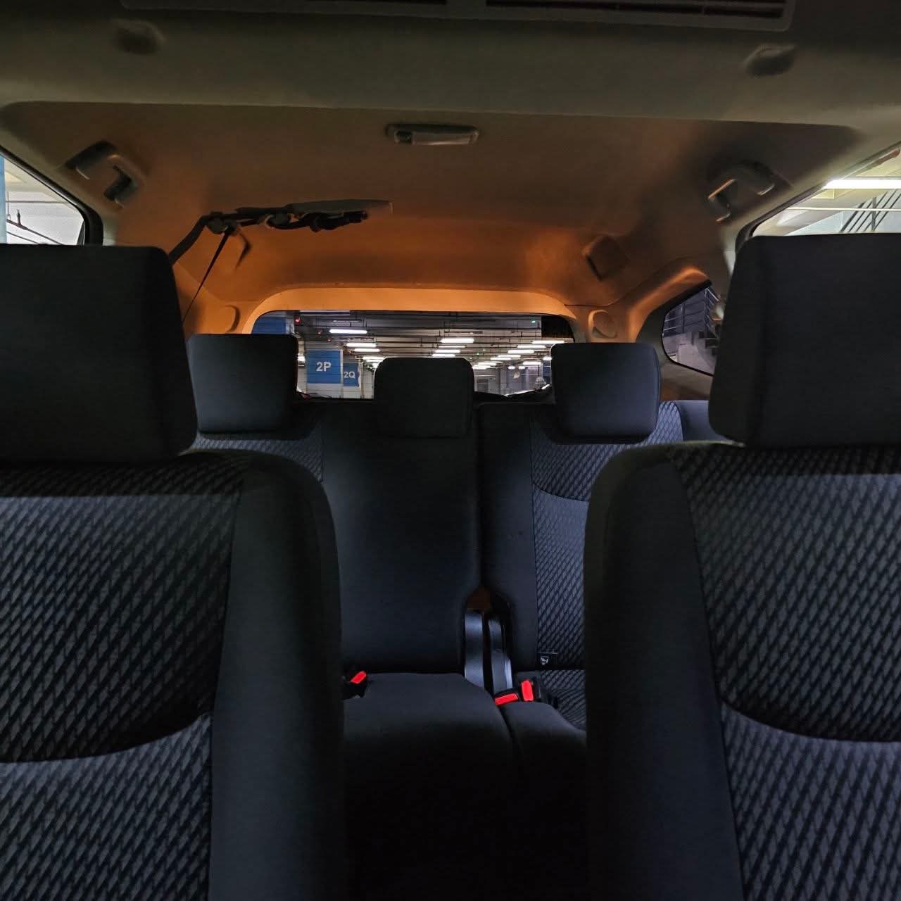 
								2019 Toyota Rush 1.5L E AT full									