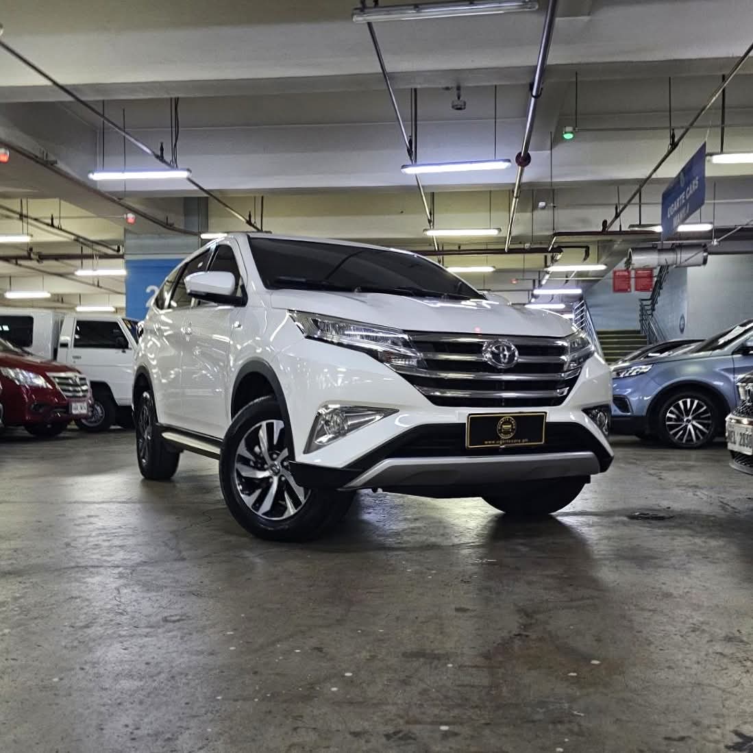 
								2019 Toyota Rush 1.5L E AT full									