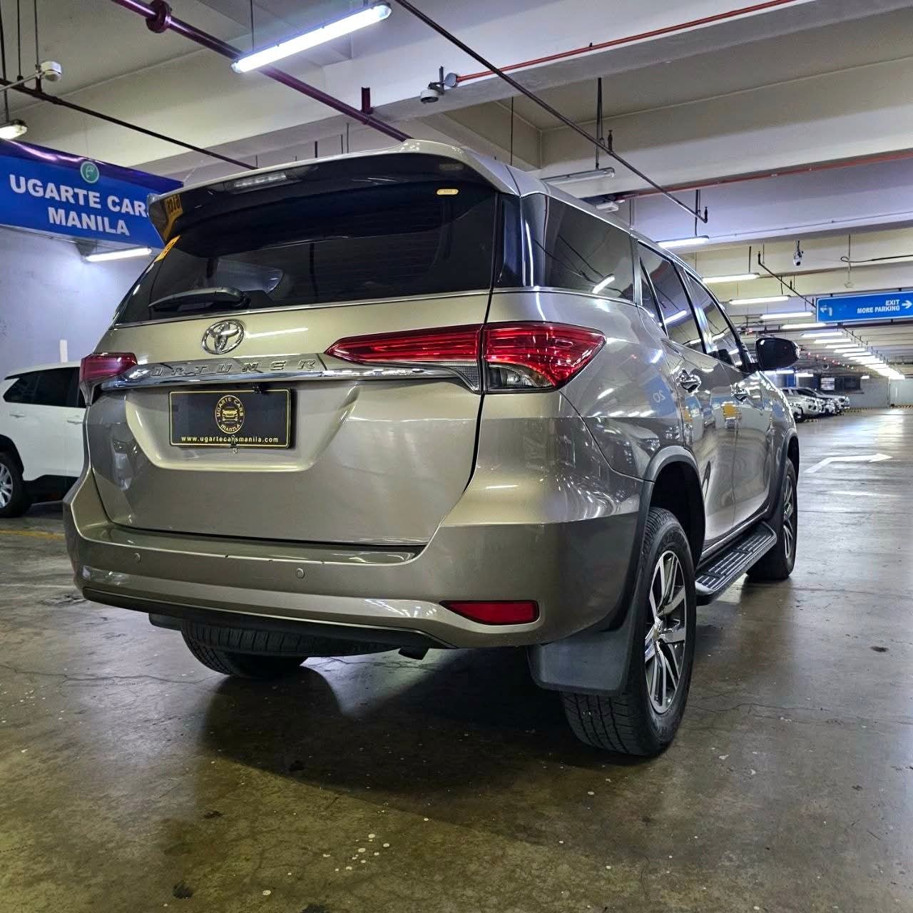 2017 Toyota Fortuner V 4X2 2.4L DSL AT