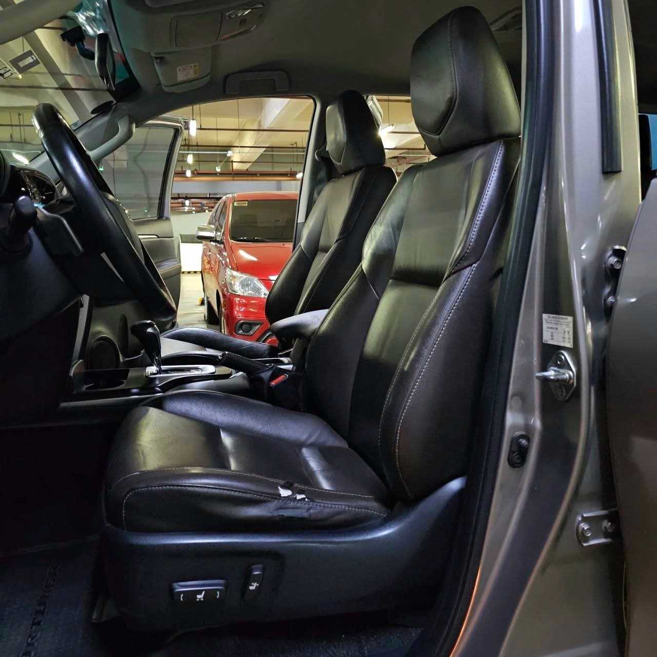 
								2017 Toyota Fortuner V 4X2 2.4L DSL AT full									