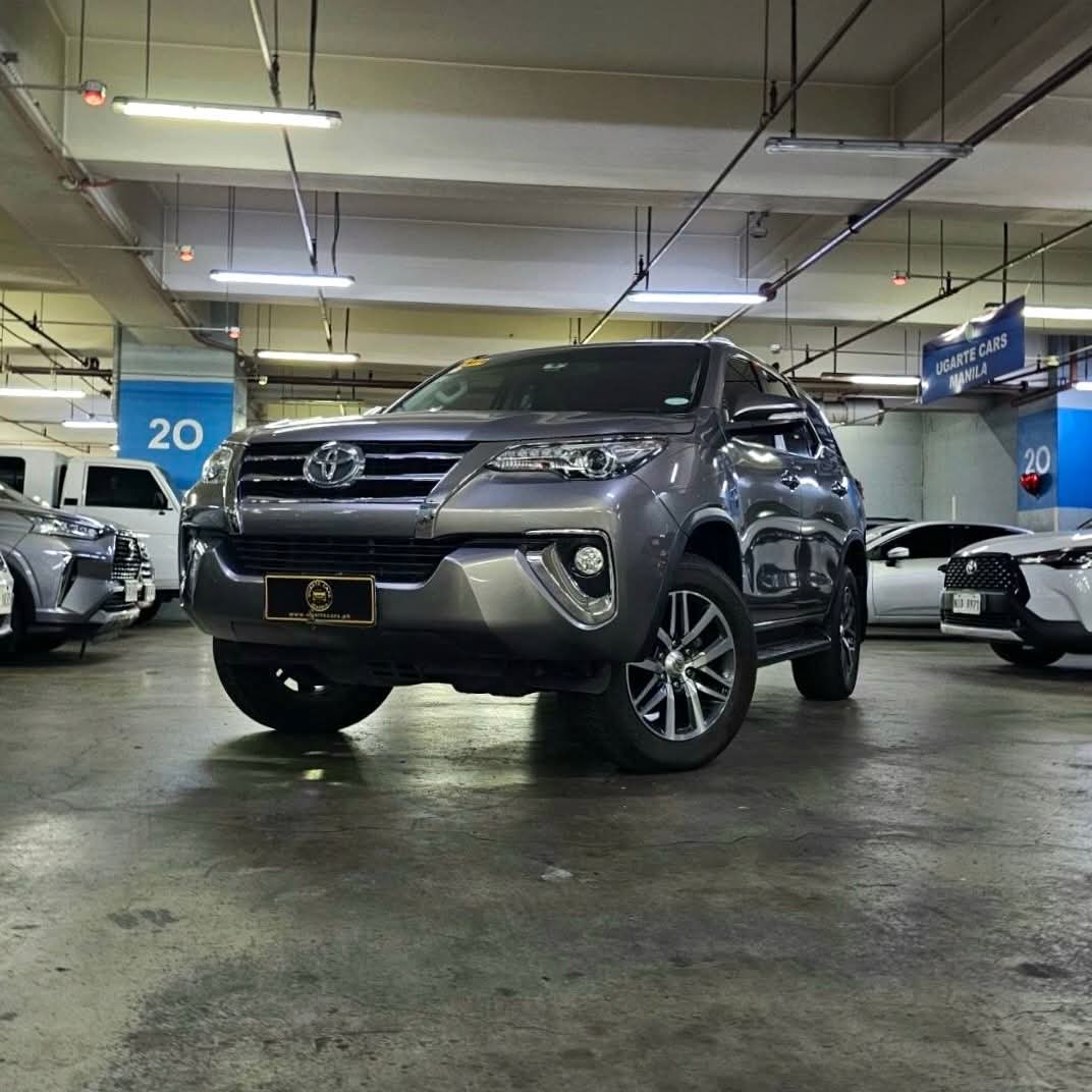 
								2017 Toyota Fortuner V 4X2 2.4L DSL AT full									