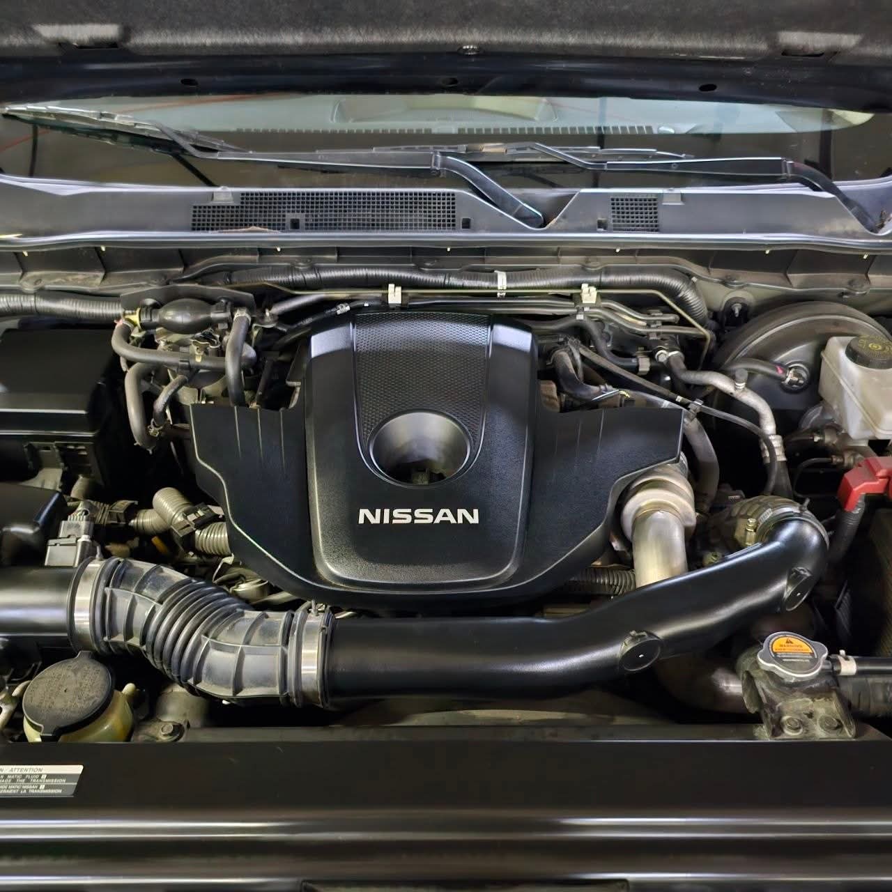 
								2023 Nissan Navara 2.5L 4×2 VL Calibre DSL AT full									